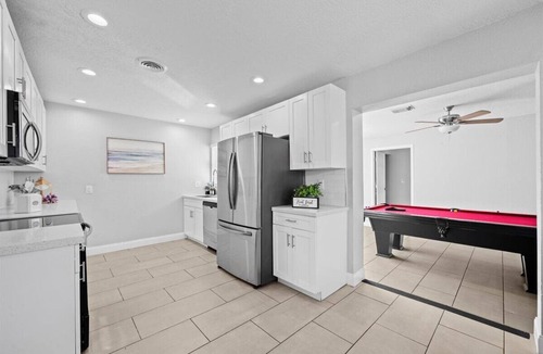 Tropic House | Blue Tide – Spacious 5BR Beach Getaway w/Pool