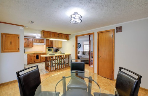 Bluefield Cottage | Bluefield Home w/Covered Deck - Near Parks!