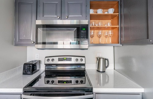 Connecticut Ave - K Street Apartment | Blueground | Connecticut Ave/K Street, rooftop, nr Lincoln Memorial