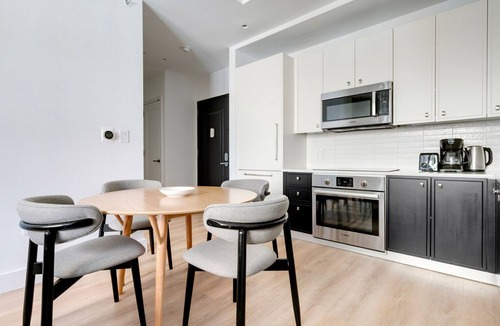 Morningside Heights Apartment | Blueground | Morningside Heights, fitness center, nr Riverside Park