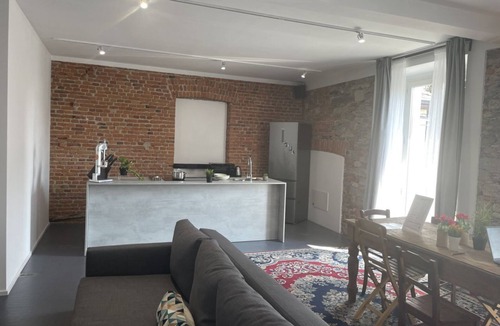 Besozzo Inferiore Apartment | Bnbook Cornelia's suites 2