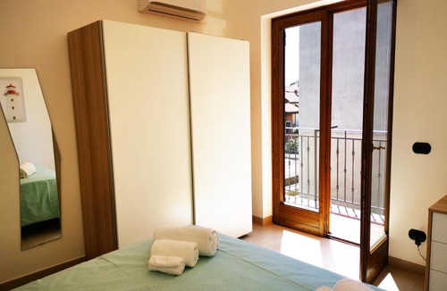 Bomerano House | Bomerano Apartments