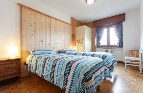 Charvensod Apartment | Bondine Apartments Holiday House in Valle d'Aosta app 2