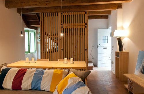 Strongoli House | BORGO PETELIA, Casa Castiglione, Antica casa su due piani con scala esterna