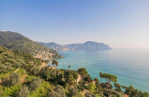 Pieve Ligure Apartment | Breath-taking Portofino Promontory Seaview