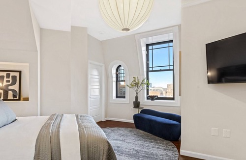 Mount Vernon Hotel | Brexton Hotel | Bright and stunning view