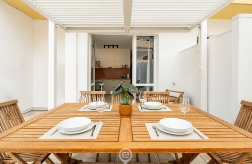 Cagliari Apartment | Bright Trieste Terrace Studio