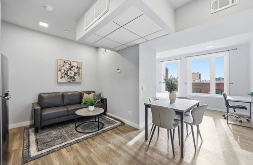 Northern Liberties Apartment | Bright urban studio, fully furnished