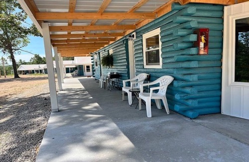 Lebanon Cabin | Cabin A, Unit 2 Charming Rustic Get Away