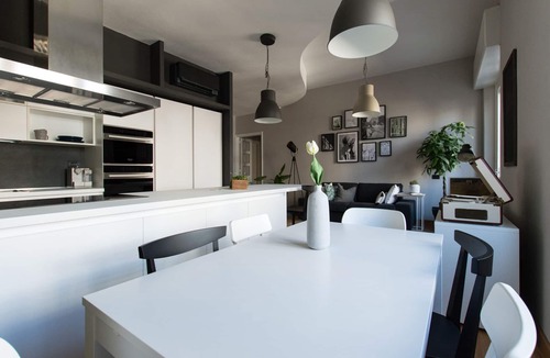 Cagliari House | Calìxa Guesthouse - Apartment Cagliari center, three rooms with private bathroom