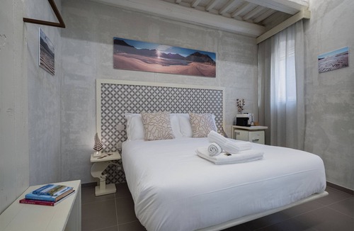 Foligno House | Camera di lusso nel cuore verde dell'Umbria