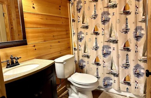 Waterloo Cabin | Camp Paradise on Pickwick Lake