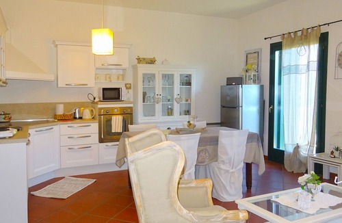 Campione del Garda Apartment | Campione Splendid View beach front