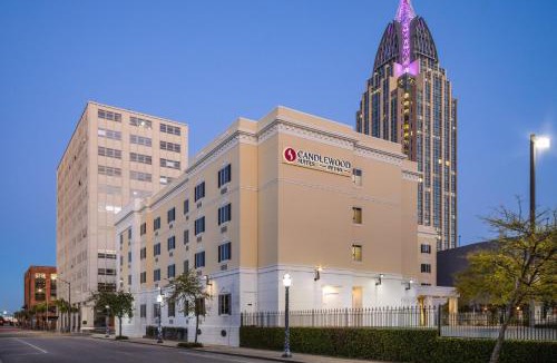 Central Business District Hotel | Candlewood Suites Mobile-Downtown by IHG