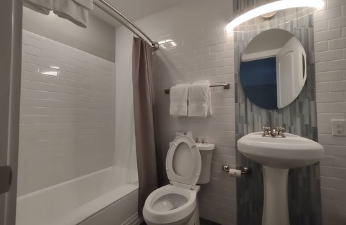 Cape Charles Hotel | Cape Charles Milestone Lodge