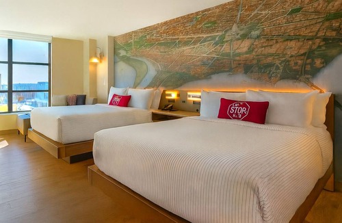 Buzzard Point Hotel | Capitol Riverfront District! 2 Comfortable Units, On-Site Bar, Rooftop Lounge