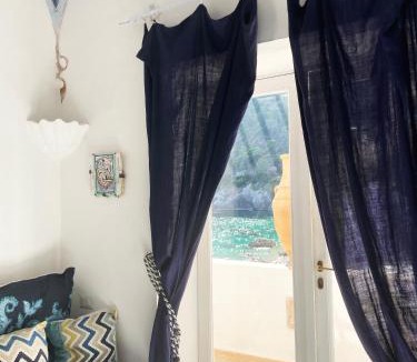 Marina Piccola House | Capri Suite on the beach