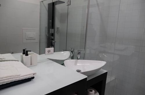 Turate Apartment | Carducci THE V Collection Apartment