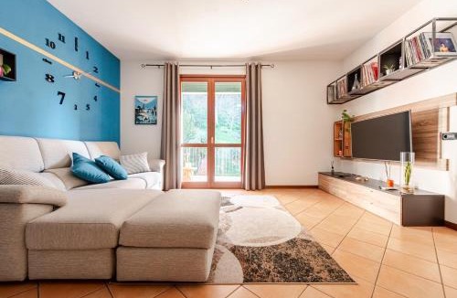 Montebello Vicentino Apartment | Carducci work & business