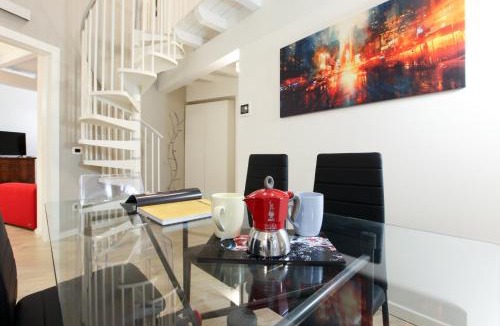 Pavia Apartment | Carlo Alberto 46
