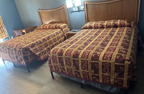 Moncks Corner Hotel | Carolina Inn