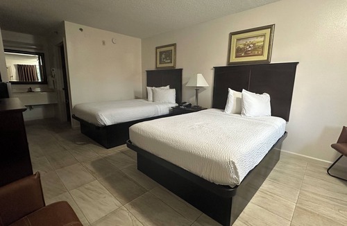 Denham Springs Hotel | Carom Inn Denham Springs-Baton Rouge