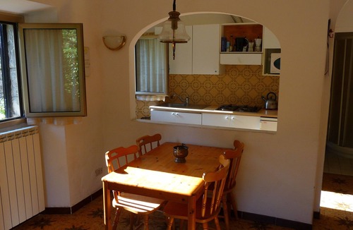 Menaggio Apartment | Casa al Ponte apartment with private garden, Wifi Internet!