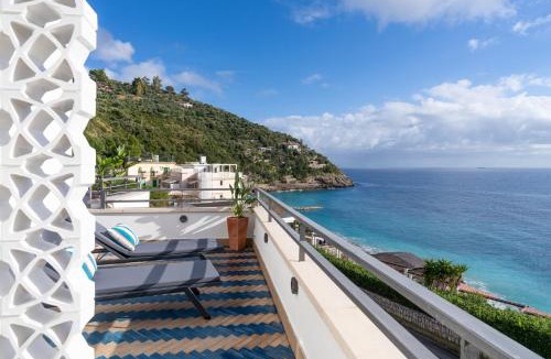 Marina del Cantone Apartment | Casa Andrea Sea View