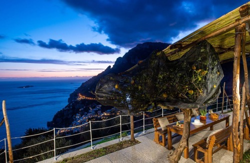 Montepertuso Apartment | Casa Barba Positano breathtaking views & breakfast