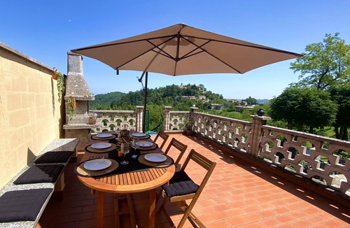 Salabue House | CASA BARBERA: Terrace in the Monferrato