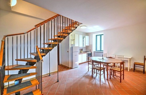 Sicignano degli Alburni House | Casa Candia: A characteristic and welcoming two-story independent house situated in the heart of the Cilento, Vallo di Diano and Alburni National Park.