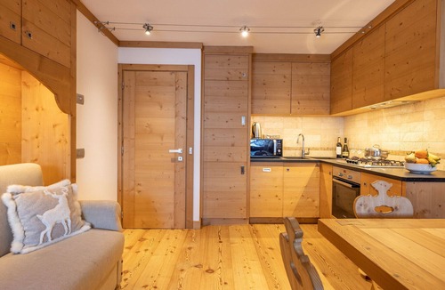 Cortina d'Ampezzo Apartment | Casa Cadin