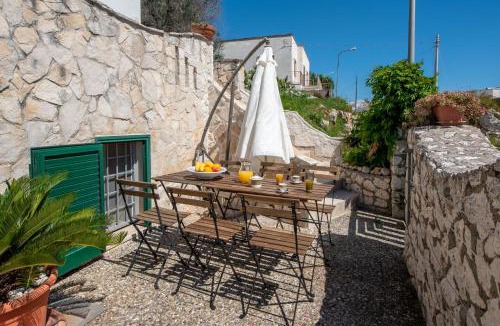 Marina di Andrano Apartment | Casa Colibrì Vista Mare - Artemisia Homes