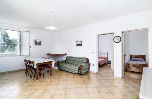 Monte Longu House | Casa con veranda