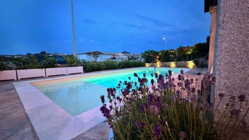 Baia Sant'Anna House | Casa Conchiglia - mit Dachterrasse und Panoramablick auf Berge und Meer