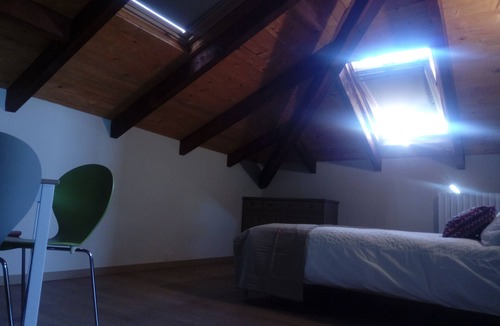 Trinita Bed & Breakfast | Casa Danoi - Media Room with an additional room