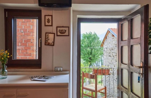 Dascio House | Casa Dascio by Interhome