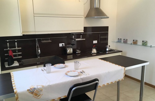Garda Apartment | Casa dei Limoni in a quiet location near the center of Garda