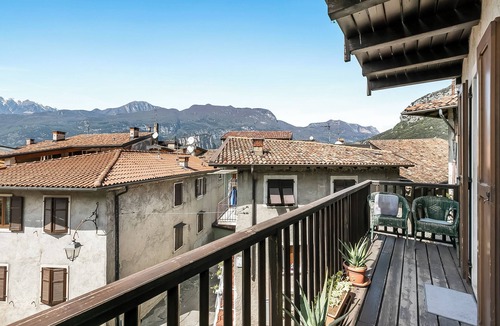 Bolognano-Vignole Apartment | Casa Del Profeta, Arco, Italy
