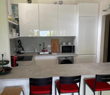 Porto Valtravaglia Apartment | Casa di Paolino
