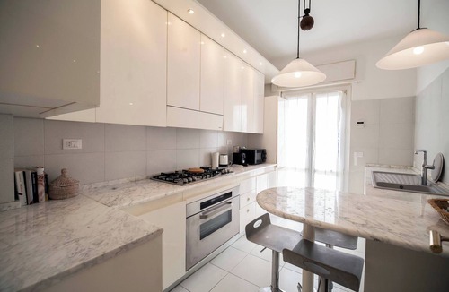 Quinto al Mare Apartment | -Casa di Pier&Chico - Large apartment near the sea with parking