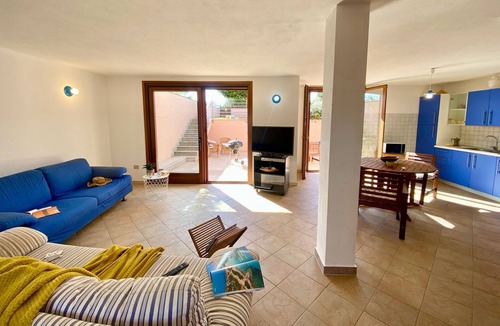 Putzu Idu House | Casa Fabiola - Large Seaside House for Families and Groups near Putzu Idu Beach