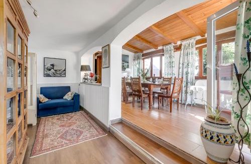 Montemarcello Apartment | Casa Fra Gli Ulivi Apartments with Shared Pool