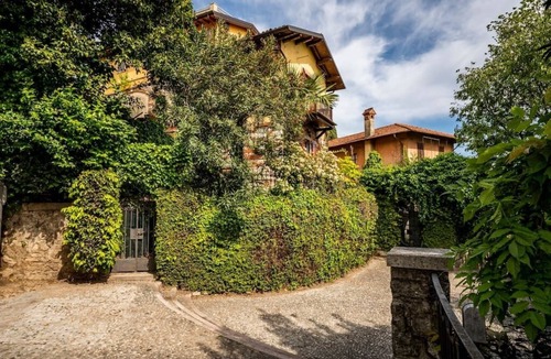 Gardone Riviera House | Casa Gelsomina fully renovated charming historic house