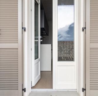 Zorzino Apartment | Casa Gina with private pool and lake view