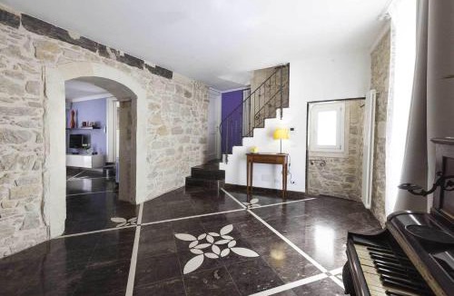 Ragusa Apartment | Casa Hybla