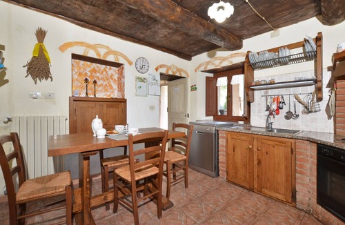Castiglione di Garfagnana House | Casa Le Meriche, Castiglione di Garfagnana, Italy