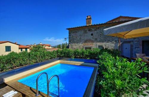 Camucia House | Casa La Fonte by PosarelliVillas