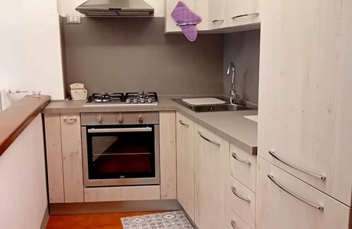Orta San Giulio Apartment | Casa Longhi - HolidayHome in the heart of the historic center of Orta San Giulio
