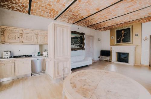 Santo Stefano Belbo Apartment | Casa Luigi Ariano